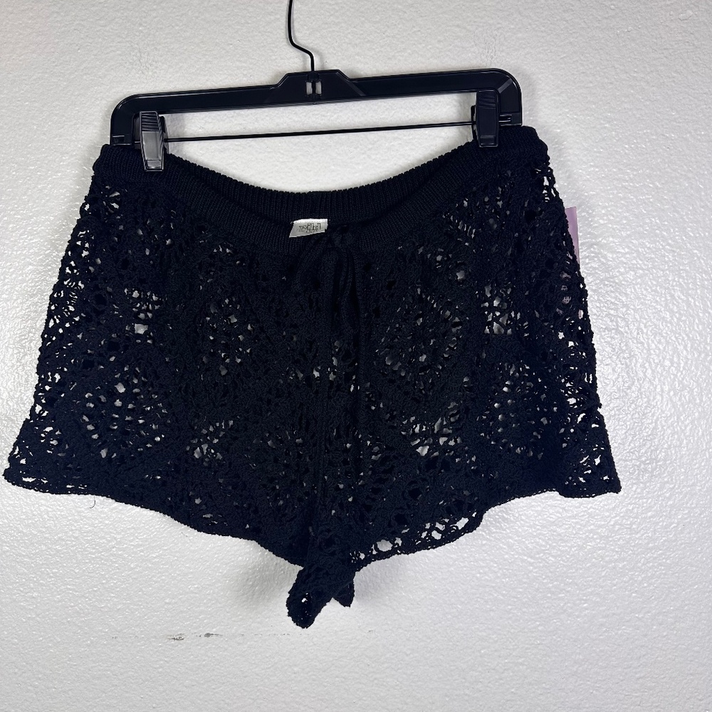 Wild Fable Black Crochet Knit Shorts. Sz L.